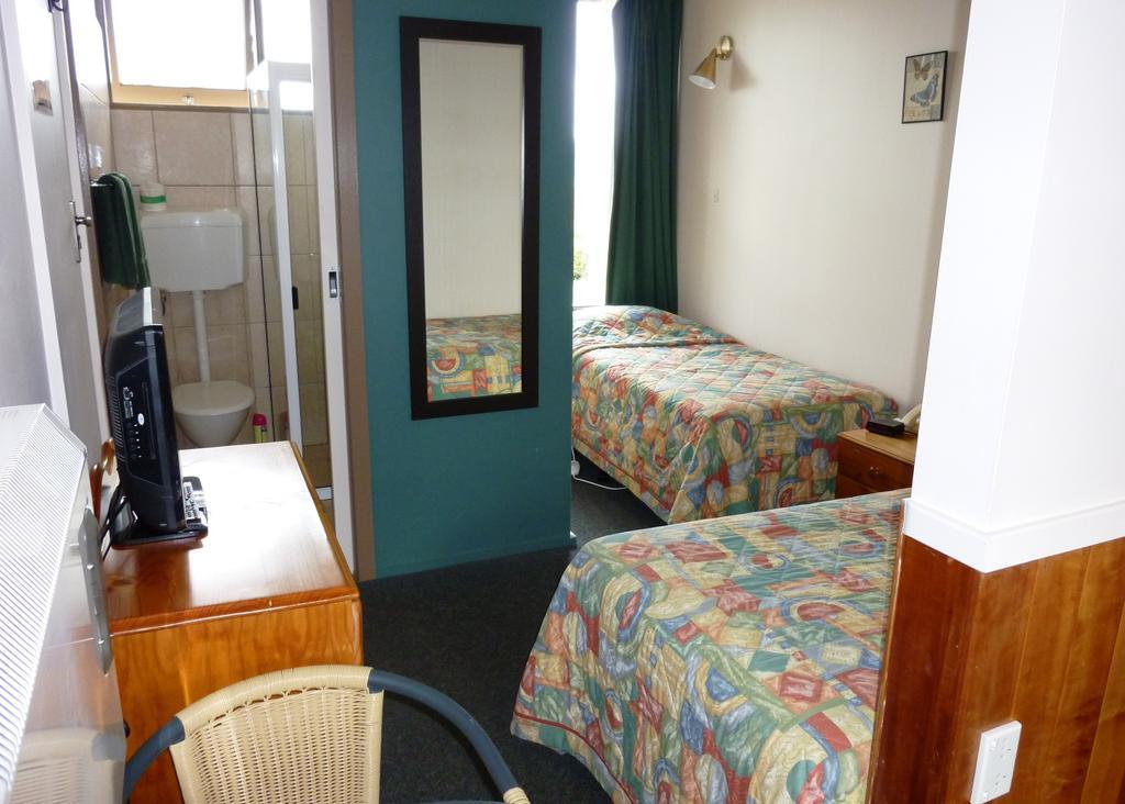 Mountain View Country Inn Deloraine Room photo